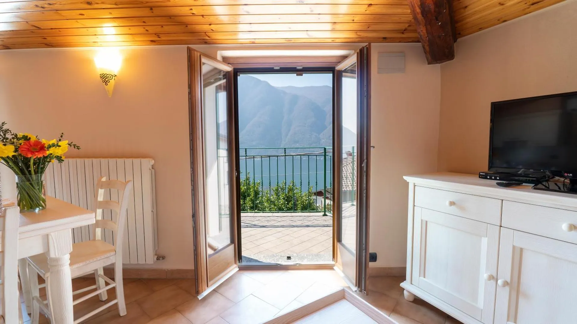 Appartamento Ondina Nesso 0*,  Italy